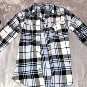 (XS) Baby blue flannel